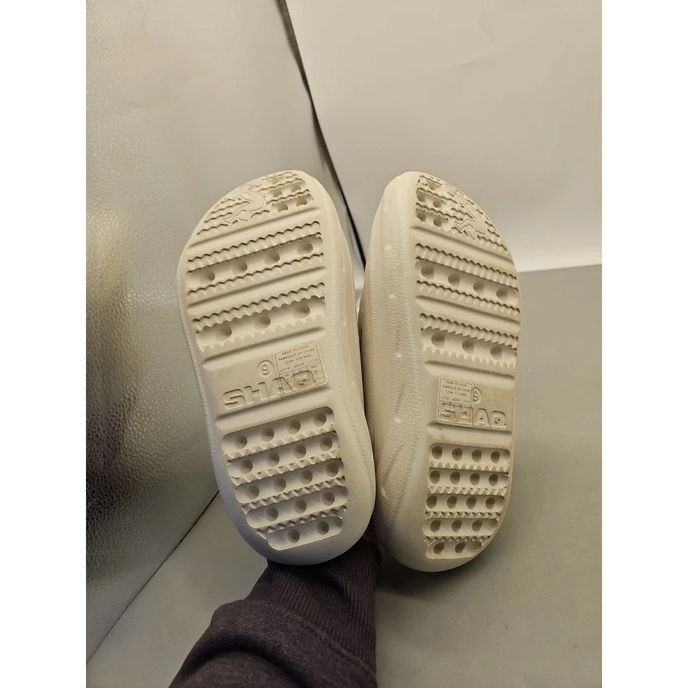 SHAQ Slidosis Slip ONS Sandals‎ Slides White  Size 9 EUC